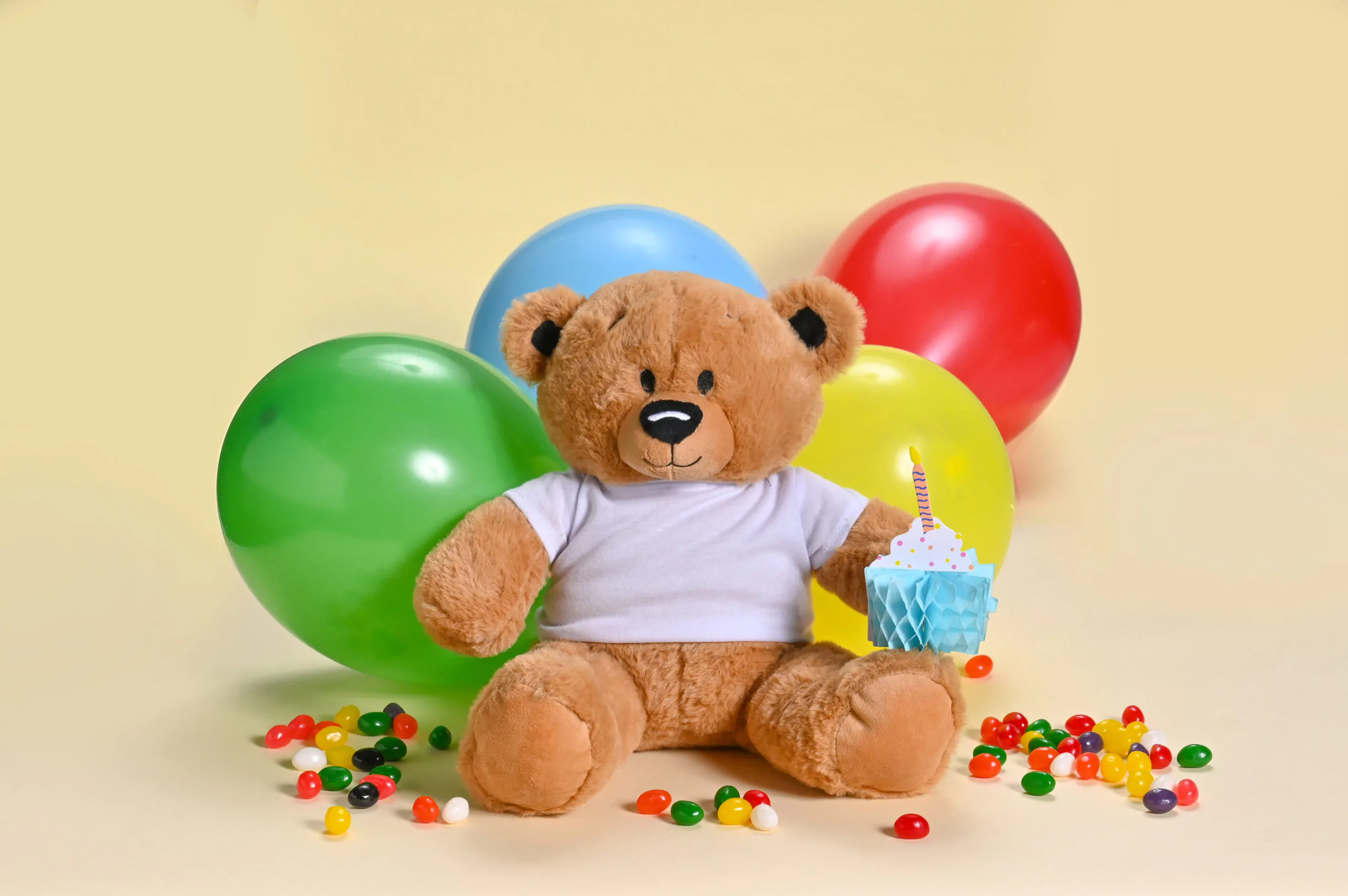bear with balloons